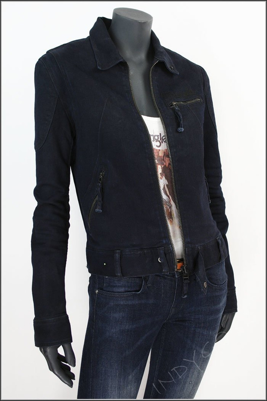 DAMSKA KURTKA JEANSOWA WRANGLER ADVANCED FLAT JACKET W440QC072      $    