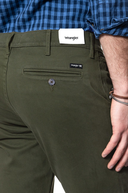 WRANGLER SPODNIE MĘSKIE CHINO IVY GREEN W16LA1XIX 112127302