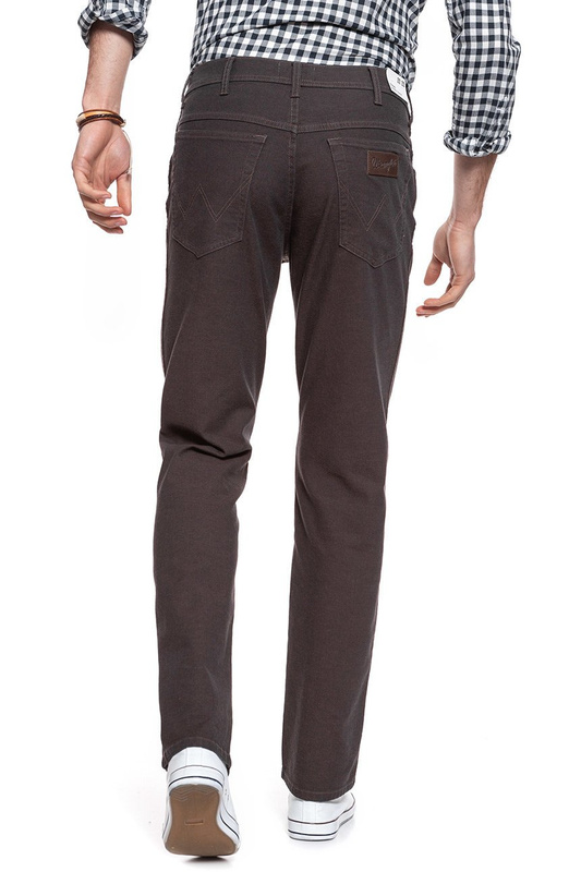 SPODNIE MĘSKIE WRANGLER TEXAS COCO BROWN W121XDH07 112126251