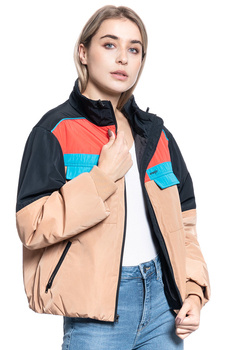 DAMSKA KURTKA PRZEJŚCIOWA WRANGLER UTILITY JACKET PYRAMID SAND W4Q1YJC01 112129191