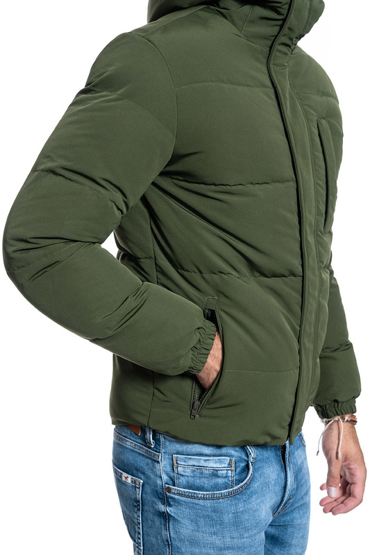 KURTKA ZIMOWA WRANGLER THE BODYGUARD RIFLE GREEN W4C8WWG13 112129107