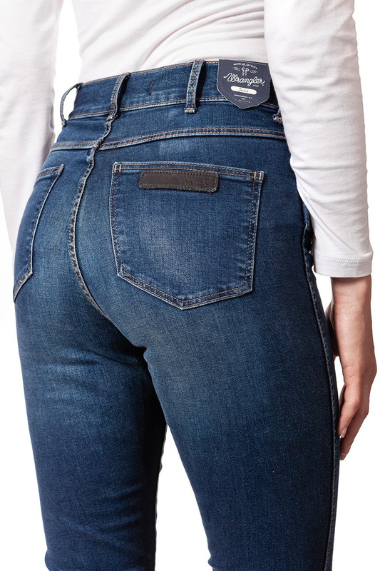 WRANGLER JESS DAMSKIE SPODNIE JEANSOWE  W22GX134D