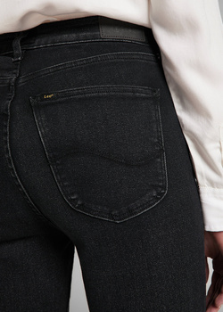 LEE IVY DAMSKIE SPODNIE JEANSOWE BLACK WHITLEY L32EPIQR 112139912