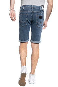 WRANGLER SPODNIE MĘSKIE COLTON SHORTS SLING SHOT W15VJP251 112127167