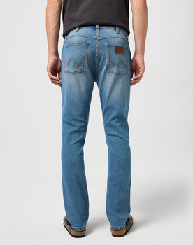 WRANGLER LARSTON MĘSKIE SPODNIE JEANSOWE JEANSY DŻINSY STRIDE 112350653 W18S018020
