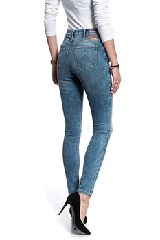 WRANGLER HIGH SKINNY VINTAGE BLUE W27HX779E