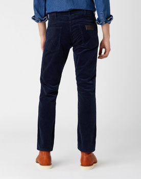 WRANGLER GREENSBORO MĘSKIE SPODNIE SZTRUKSOWE PRUSSIAN BLUE W15QA2B21 112141184