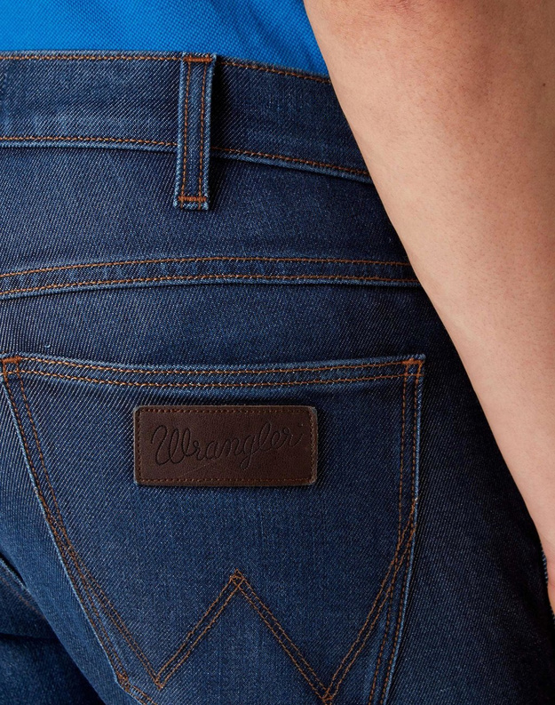 WRANGLER LARSTON MĘSKIE SPODNIE JEANSOWE SPHERE BLUE W18SQ5323 112127592