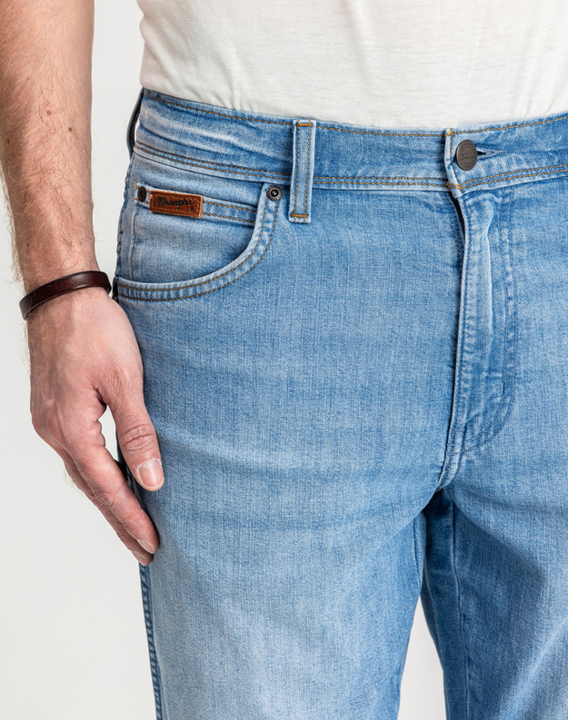 MĘSKIE SPODNIE JEANSOWE WRANGLER TEXAS SLATE SHADE 112364457