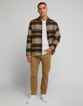 LEE MĘSKIE SPODNIE MATERIAŁOWE DAREN ZIP FLY CLAY 112345389 L707014418