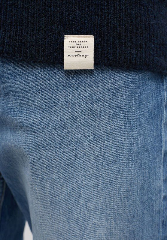 Męski Sweter Mustang Style Emil C Henley Total Eclipse 1014118 5226 