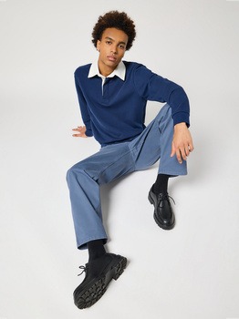WRANGLER MĘSKIE SPODNIE CHWRANGLER CASEY JONES CHINO RELAXED GRISAI 112356859