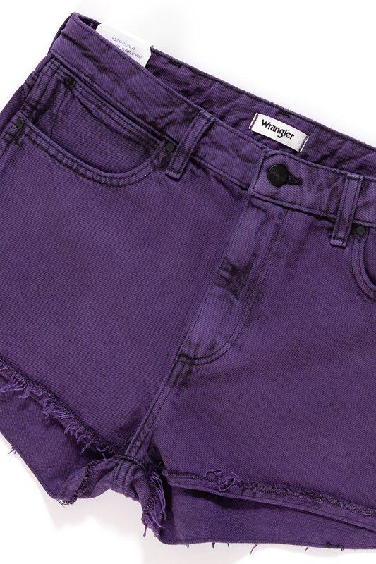 DAMSKIE SPODENKI WRANGLER THE SHORT PURPLE POP W27XRJ202