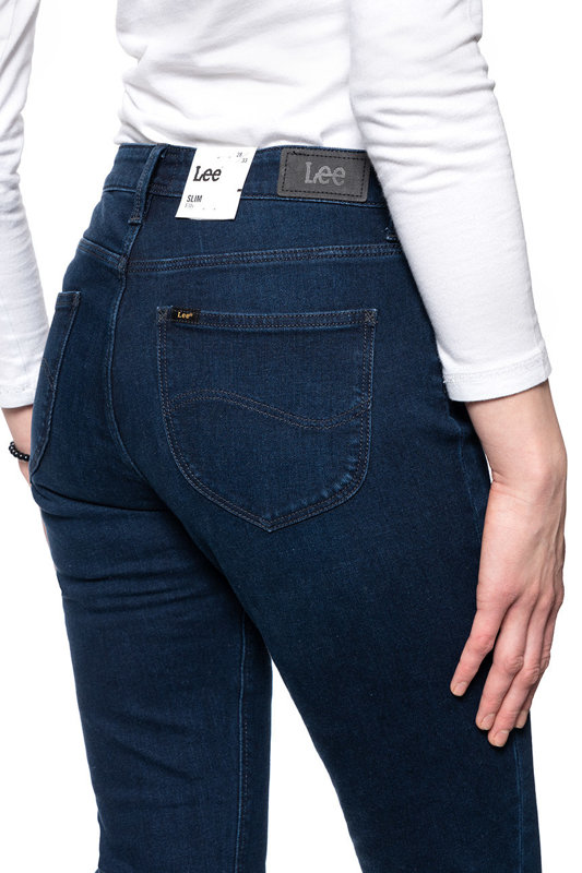 DAMSKIE SPODNIE JEANSOWE LEE Elly WASHED COWES L305MRNN