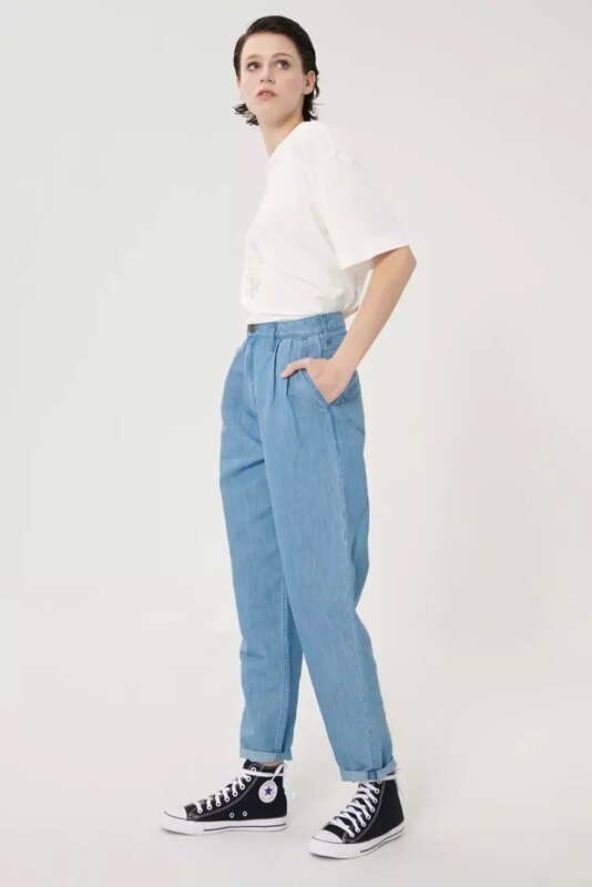 LEE PLEATED STELLA TAPER DAMSKIE SPODNIE JEANSOWE JEANSY LIGHT LINNEN L30VNBYK