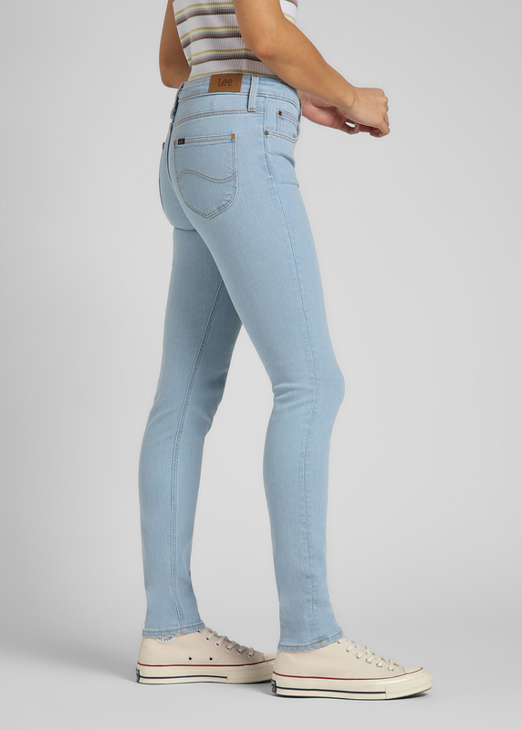 LEE SCARLETT DAMSKIE SPODNIE JEANSOWE LIGHT KALI L526QDCH