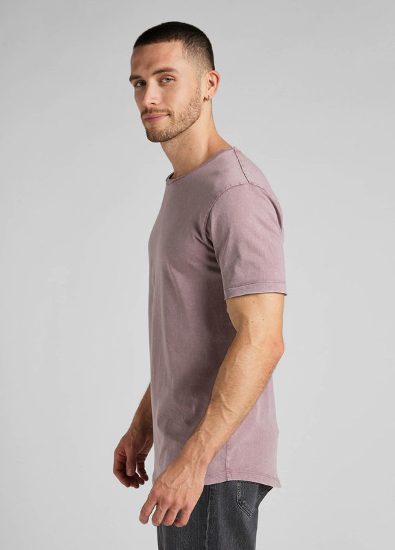 LEE SHAPED TEE MĘSKA KOSZULKA JEDNOLITA PURPLE STORM L62JCK70