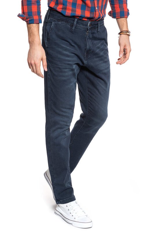 MUSTANG RealX Chino MĘSKIE SPODNIE MATERIAŁOWE ROZCIĄGLIWE DRES Dark Blue Denim 1008081 5000 883