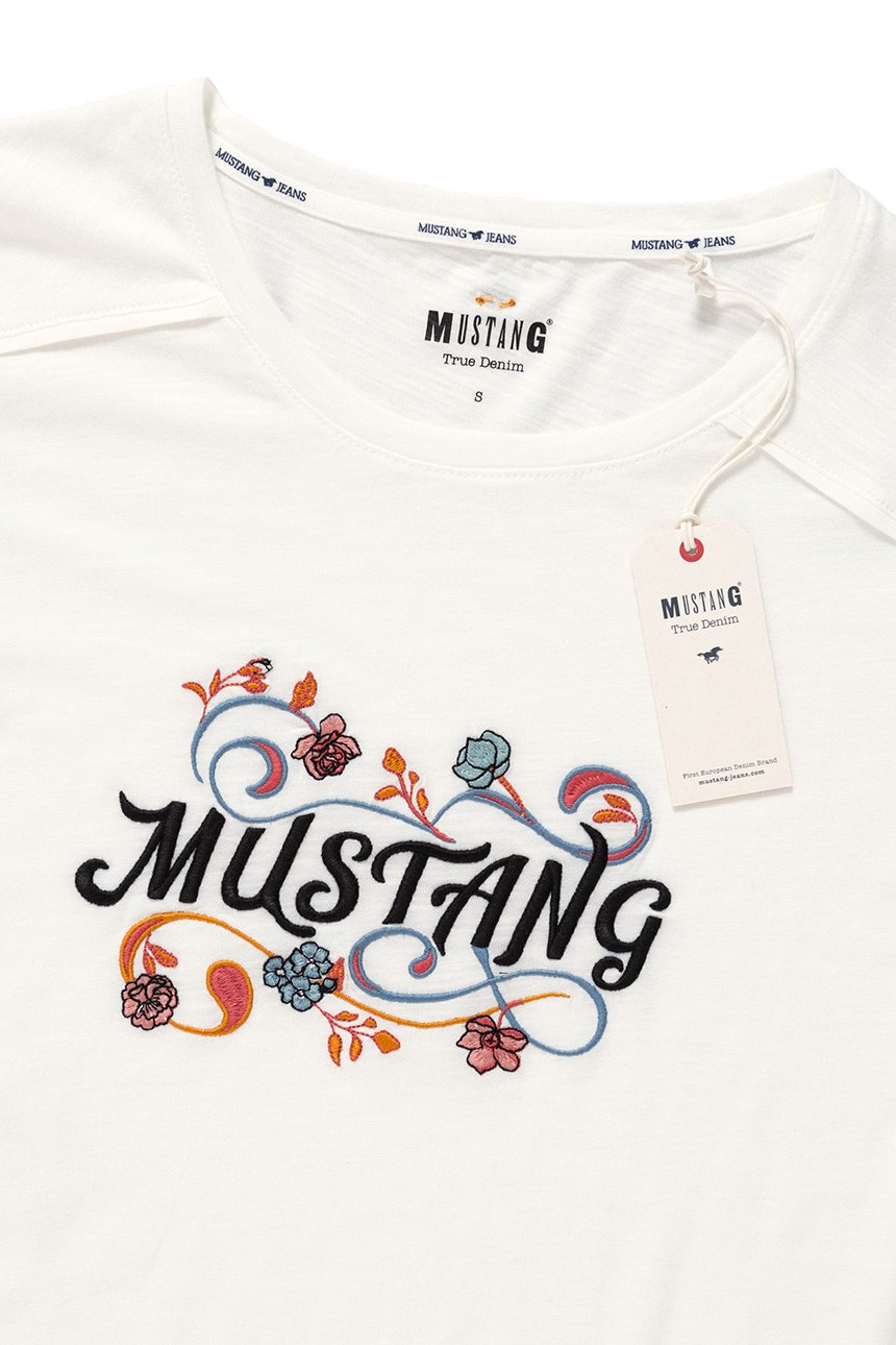 MUSTANG T SHIRT DAMSKI Audrey C Embro CLOUD DANCER 1007921 2020