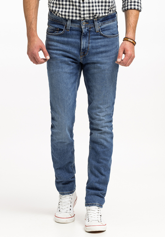 MUSTANG VEGAS SLIM MĘSKIE SPODNIE JEANSOWE JEANSY DŻINSY DENIM BLUE 1015350 5000 682