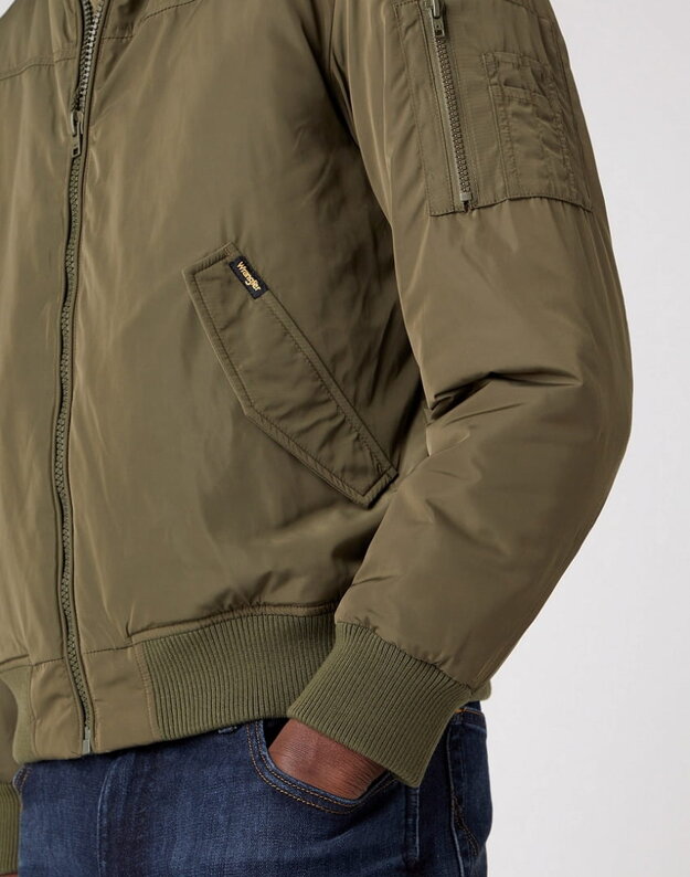 WRANGLER BOMBER JACKET MĘSKA KURTKA PRZEJŚCIOWA MILITARE W4C5W3G40