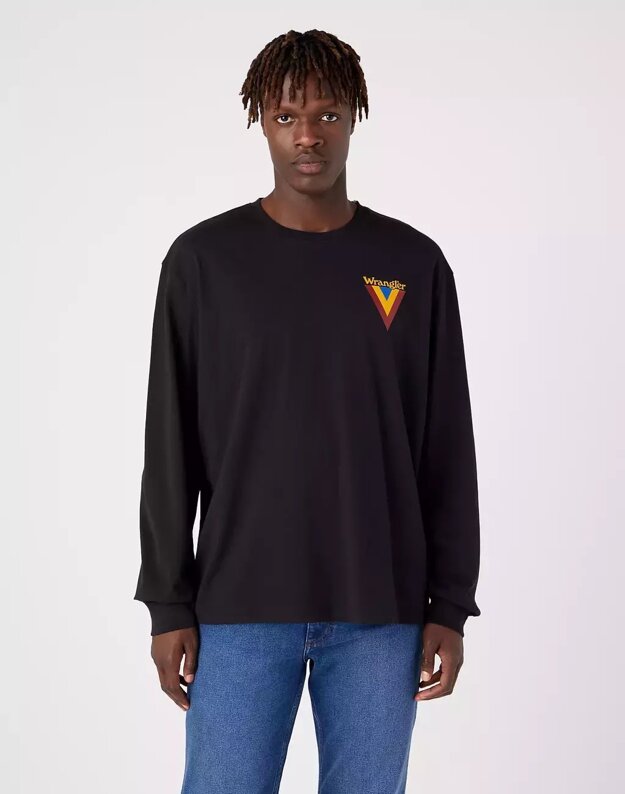 WRANGLER CHEST LOGO TEE MĘSKI LONGSLEEVE KOSZULKA Z DŁUGIM RĘKAWEM BLACK W7BKEE100