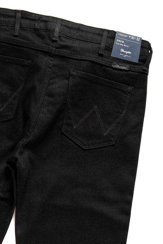 WRANGLER DREW PERFECT BLACK W24SCK81H