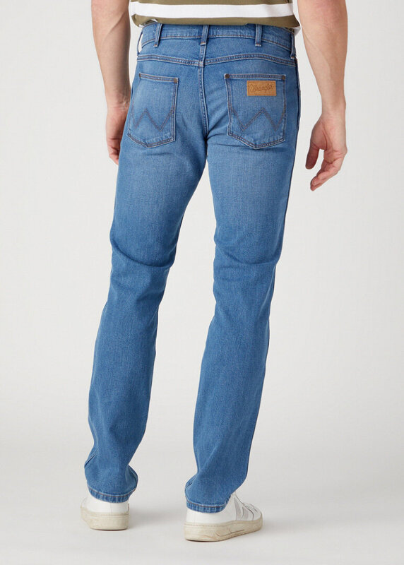 WRANGLER GREENSBORO MĘSKIE SPODNIE JEANSOWE JEANSY VITO W15QAG42E