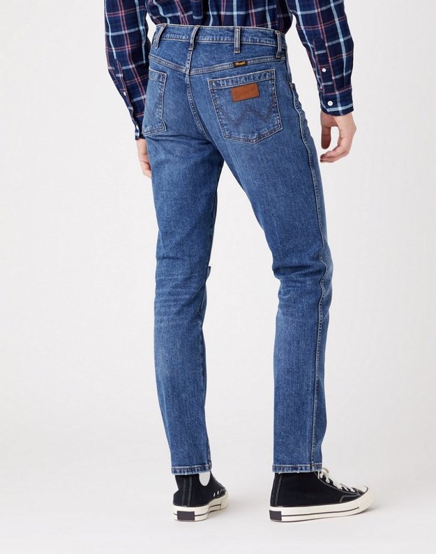 WRANGLER LARSTON MĘSKIE SPODNIE JEANSOWE DARK INDIGO W18S59X1E