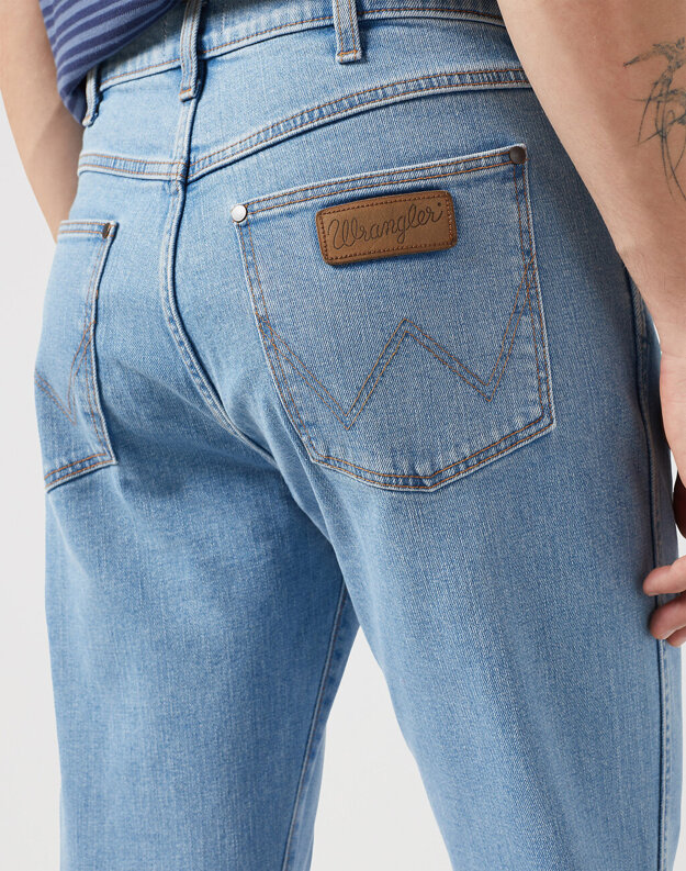 WRANGLER LARSTON MĘSKIE SPODNIE JEANSOWE JEANSY DŻINSY GOOD VIBES 112350666