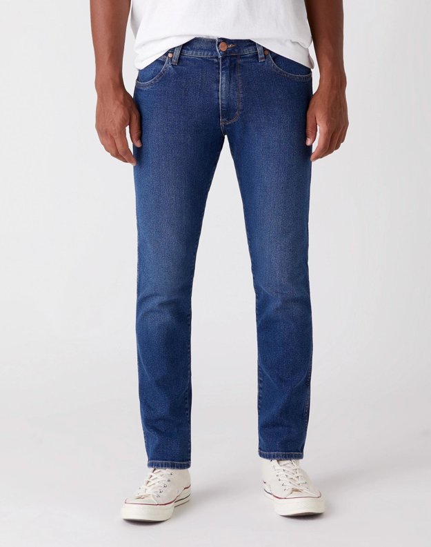 WRANGLER LARSTON MĘSKIE SPODNIE JEANSOWE SOFTMATIC BLUE  W18SC321F