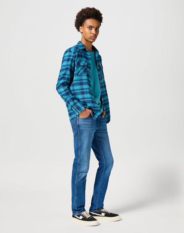 WRANGLER MĘSKIE SPODNIE JEANSOWE TEXAS SLIM RAINDROP 112355028