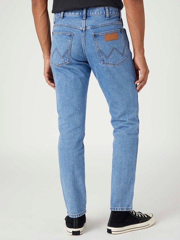 WRANGLER RIVER MĘSKIE SPODNIE JEANSOWE JEANSY STONE MIRAGE W17T73Z46