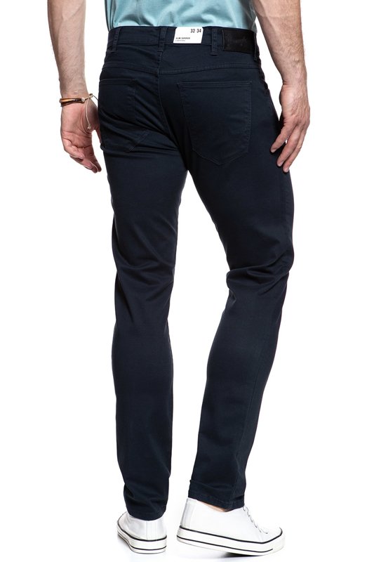 WRANGLER SPODNIE MĘSKIE LARSTON NAVY W18S18114