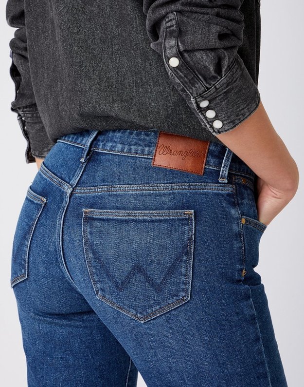 WRANGLER STRAIGHT DAMSKIE SPODNIE JEANSOWE JEANSY AIRBLUE W28TJX386