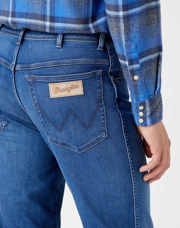 WRANGLER TEXAS MĘSKIE SPODNIE JEANSOWE HEARTBREAKER W121YI23A