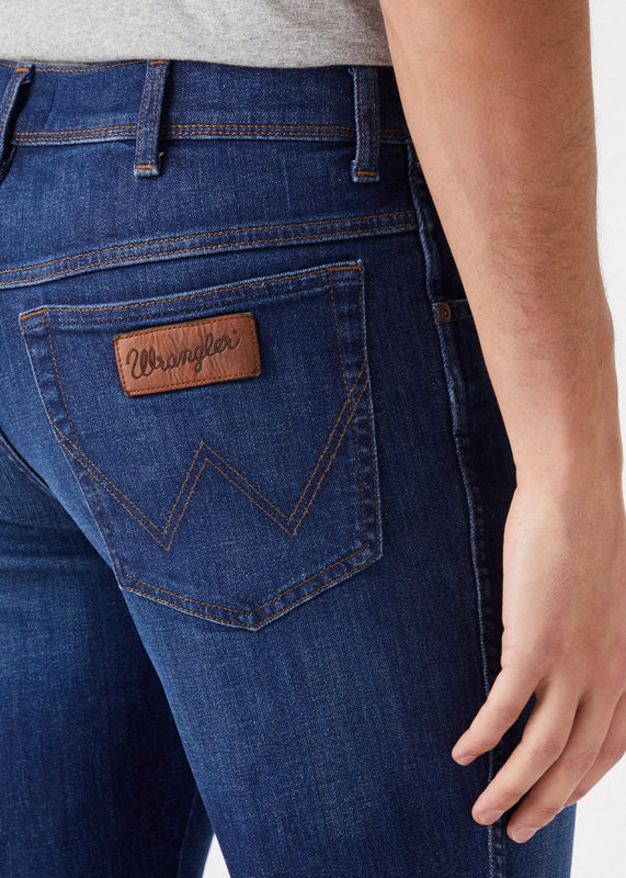 WRANGLER TEXAS SHORTS MĘSKIE SZORTY KRÓTKIE SPODENKI JEANSOWE  STARLITE W11CYJ38E