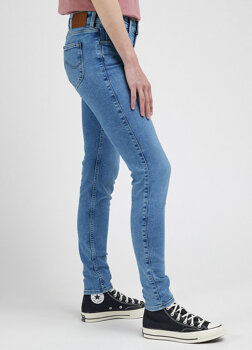 LEE SCARLETT DAMSKIE SPODNIE JEANSOWE JEANSY DŻINSY MAJESTIC WAVE L526GUD30