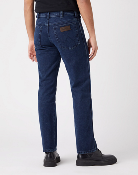 MĘSKIE SPODNIE JEANSOWE WRANGLER TEXAS COALBLUE STONE W121YN29H