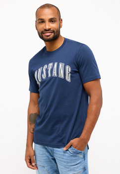 MUSTANG AUSTIN MĘSKI T-SHIRT KOSZULKA LOGO NADRUK DRESS BLUES 1014927 5334