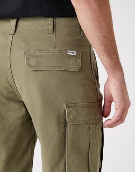 SPODENKI MĘSKIE WRANGLER CASEY CARGO SHORTS LONE TREE GREEN W1C350G38