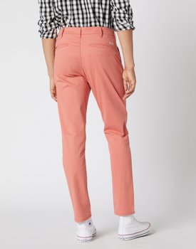 SPODNIE MĘSKIE WRANGLER CHINO CORAL W16LWAR03