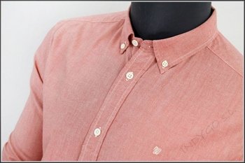 WRANGLER BUTTON DOWN SHIRT AURORA RED      $    