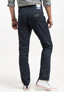 WRANGLER GREENSBORO MĘSKIE SPODNIE MATERIAŁOWE CHINO CHINOSY MARINE NAVY W15QOFB14