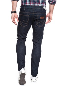 WRANGLER LARSTON MĘSKIE SPODNIE JEANSOWE JEANSY DARK RINSE W18SP690A