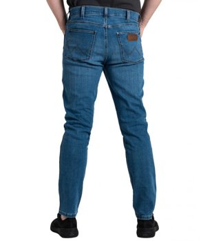 WRANGLER LARSTON MĘSKIE SPODNIE JEANSOWE JEANSY SOFTWEAR W18S74Z59