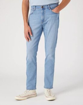 WRANGLER LARSTON MĘSKIE SPODNIE JEANSOWE JEANSY THE GRINGO W18S84Z95