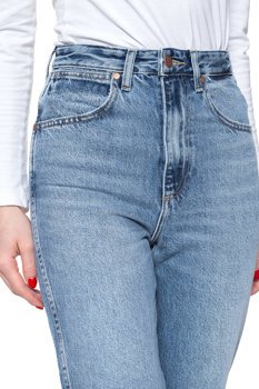 WRANGLER MOM JEANS ASH CLOUD W246RI97I SAMPLE