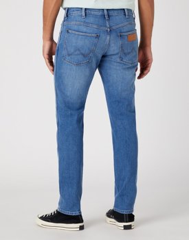 WRANGLER RIVER MĘSKIE SPODNIE JEANSOWE JEANSY BLUE CREEK W17TJXZ81