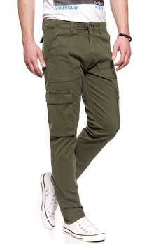 WRANGLER SPODNIE MĘSKIE CARGO IVY GREEN W15EA4XIX